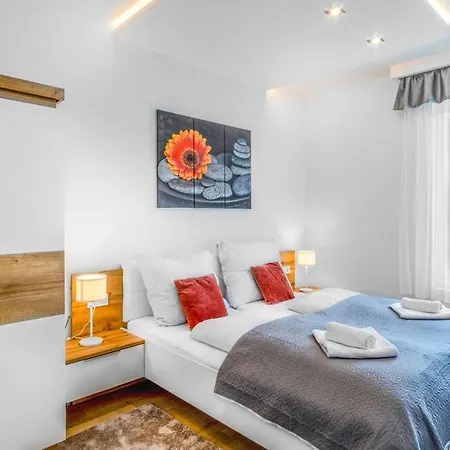 Myflat Casa Luxury Apartment