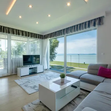 Apartment Myflat Casa Luxury *